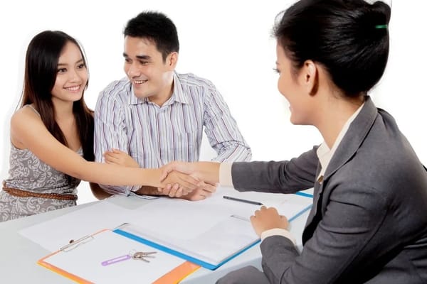 ACQUIRE TO ACCELERATE: FAST GROWTH FOR STARTUPS